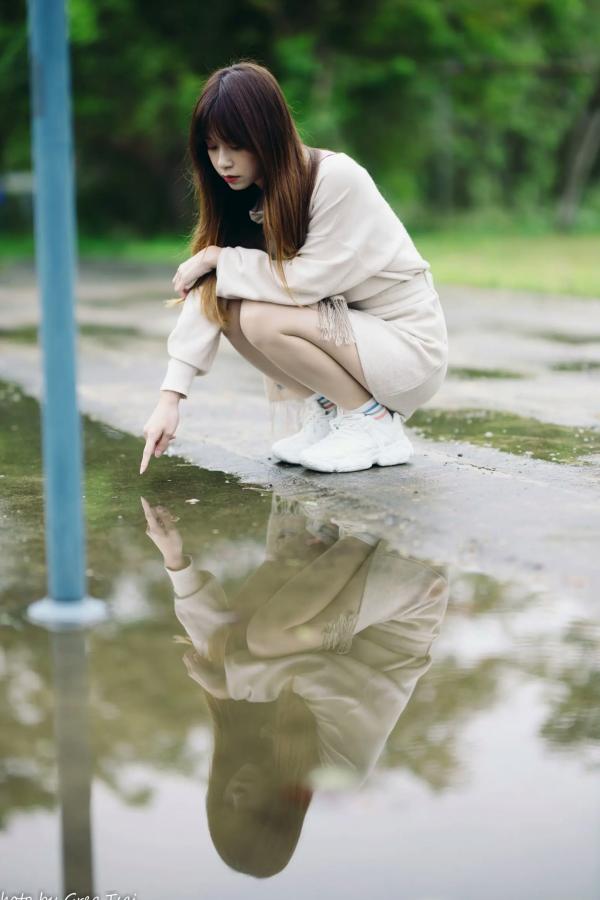    畊畊 - 茶厂复古唯美写实，清新气质女神户外治愈系人像摄影 [143P]第111张图片