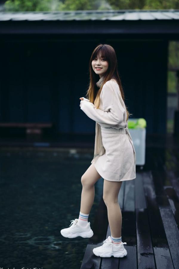    畊畊 - 茶厂复古唯美写实，清新气质女神户外治愈系人像摄影 [143P]第117张图片