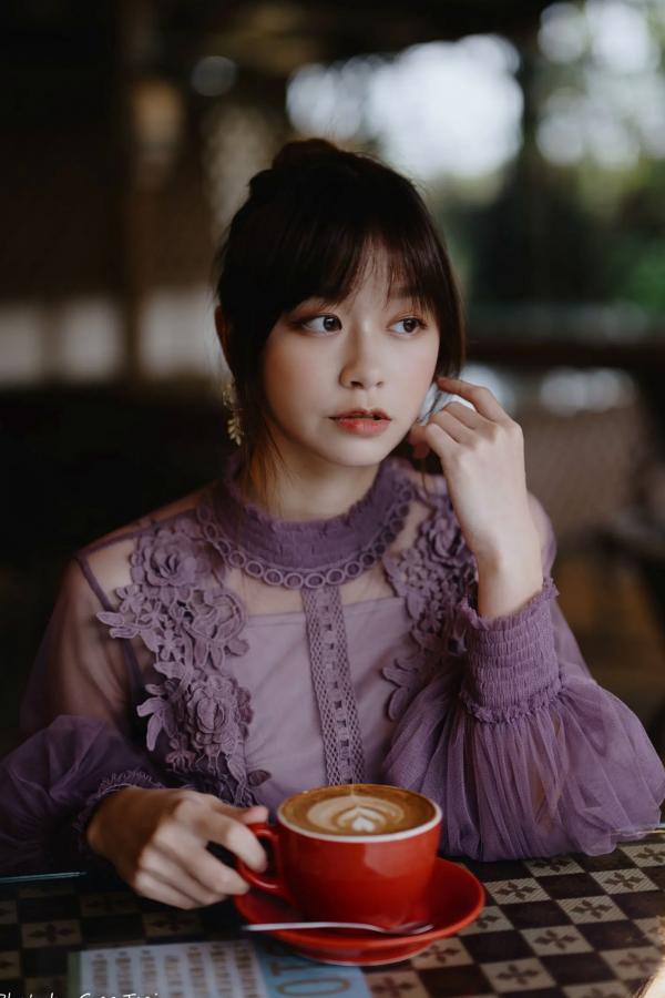    畊畊 - 花园清新私房写真，文艺森系户外人像，气质女神优雅穿搭 [142P]第2张图片