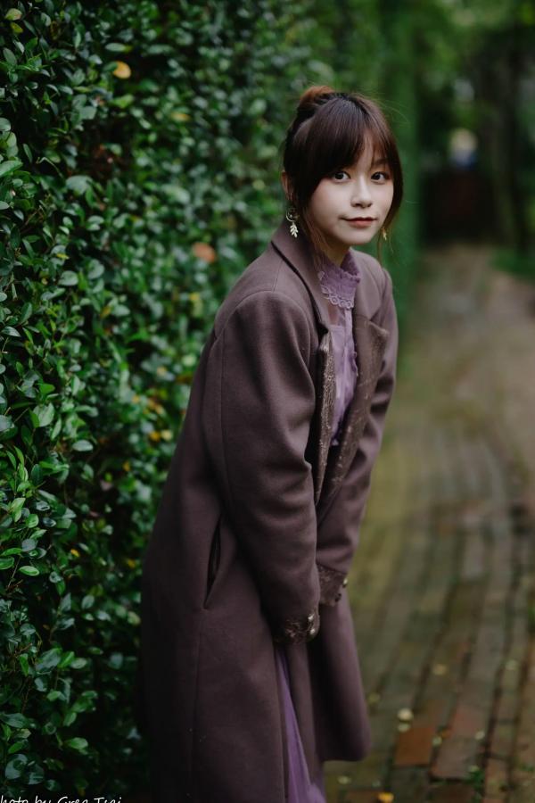    畊畊 - 花园清新私房写真，文艺森系户外人像，气质女神优雅穿搭 [142P]第10张图片