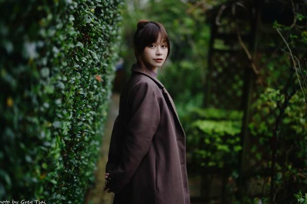    畊畊 - 花园清新私房写真，文艺森系户外人像，气质女神优雅穿搭 [142P]第11张图片