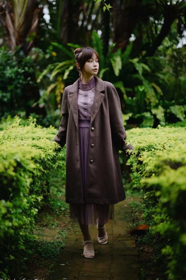    畊畊 - 花园清新私房写真，文艺森系户外人像，气质女神优雅穿搭 [142P]第22张图片