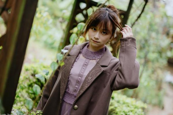    畊畊 - 花园清新私房写真，文艺森系户外人像，气质女神优雅穿搭 [142P]第26张图片