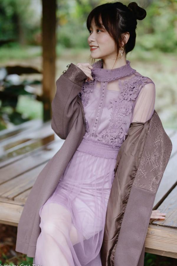    畊畊 - 花园清新私房写真，文艺森系户外人像，气质女神优雅穿搭 [142P]第44张图片