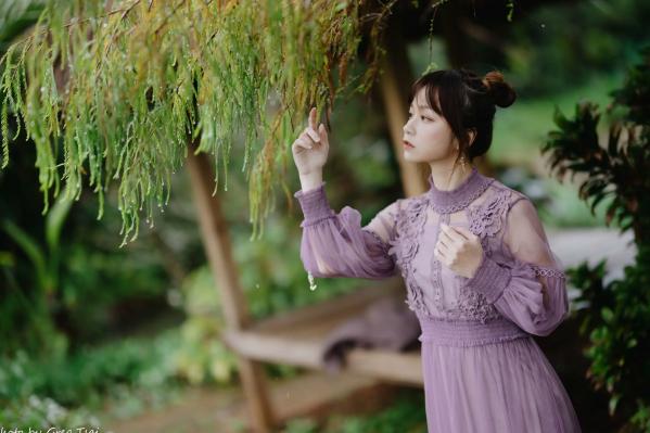    畊畊 - 花园清新私房写真，文艺森系户外人像，气质女神优雅穿搭 [142P]第57张图片