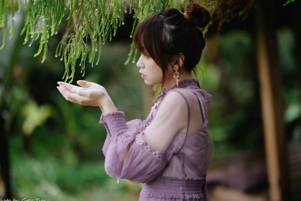    畊畊 - 花园清新私房写真，文艺森系户外人像，气质女神优雅穿搭 [142P]第59张图片