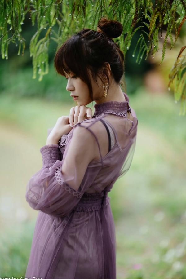    畊畊 - 花园清新私房写真，文艺森系户外人像，气质女神优雅穿搭 [142P]第62张图片