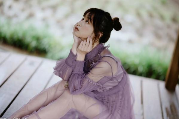   畊畊 - 花园清新私房写真，文艺森系户外人像，气质女神优雅穿搭 [142P]第70张图片