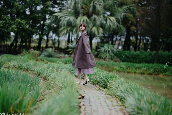    畊畊 - 花园清新私房写真，文艺森系户外人像，气质女神优雅穿搭 [142P]第94张图片