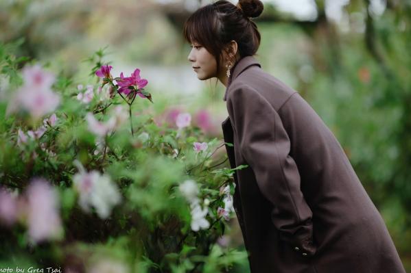    畊畊 - 花园清新私房写真，文艺森系户外人像，气质女神优雅穿搭 [142P]第103张图片