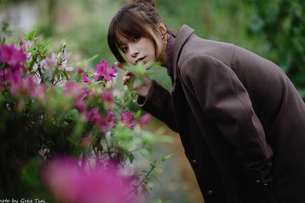    畊畊 - 花园清新私房写真，文艺森系户外人像，气质女神优雅穿搭 [142P]第105张图片