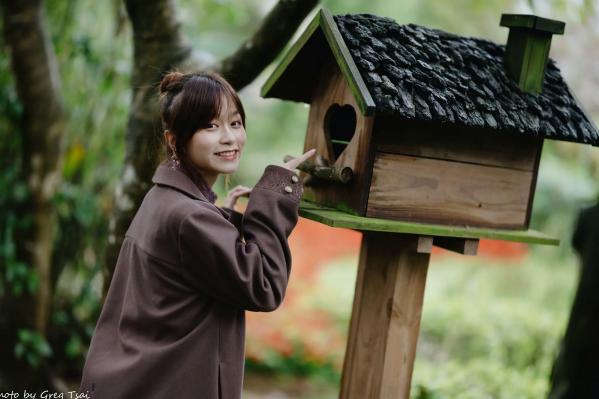    畊畊 - 花园清新私房写真，文艺森系户外人像，气质女神优雅穿搭 [142P]第109张图片