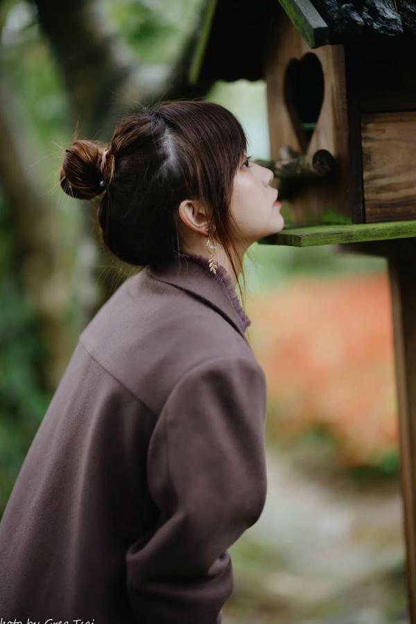    畊畊 - 花园清新私房写真，文艺森系户外人像，气质女神优雅穿搭 [142P]第110张图片