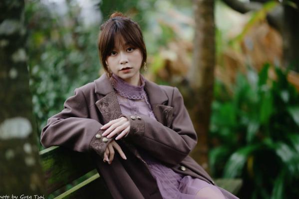    畊畊 - 花园清新私房写真，文艺森系户外人像，气质女神优雅穿搭 [142P]第114张图片