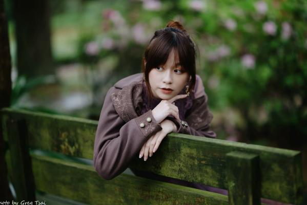    畊畊 - 花园清新私房写真，文艺森系户外人像，气质女神优雅穿搭 [142P]第119张图片