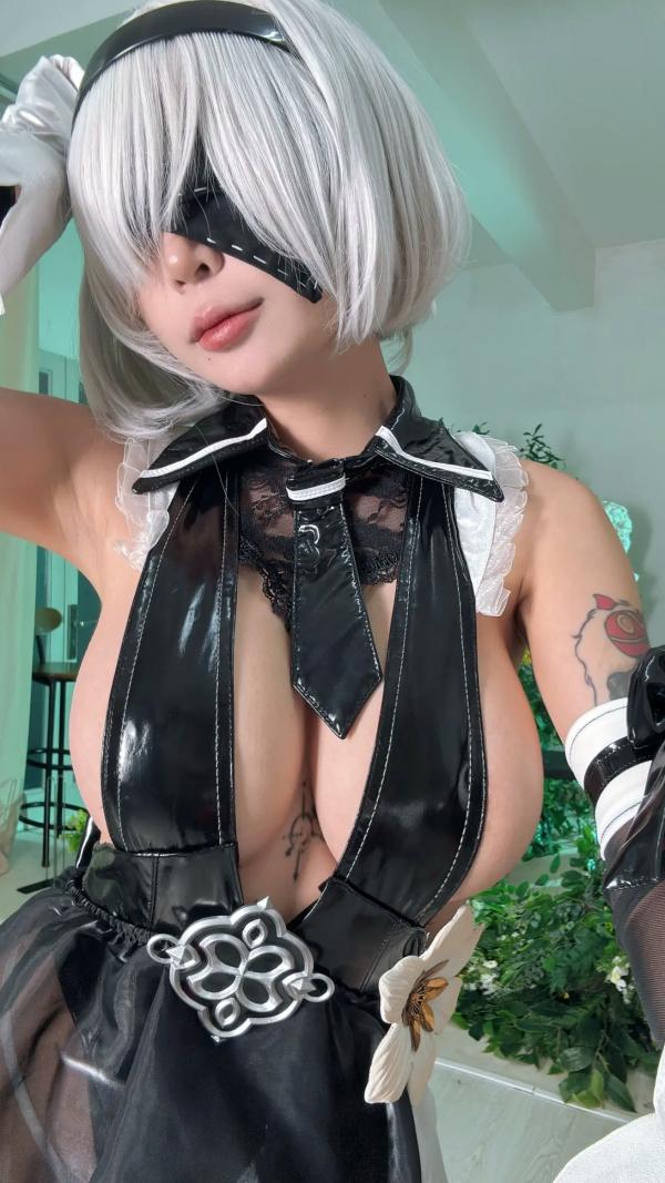    Umeko J - 尼尔2B性感私房角色扮演 (2B Dress) [107P]第73张图片