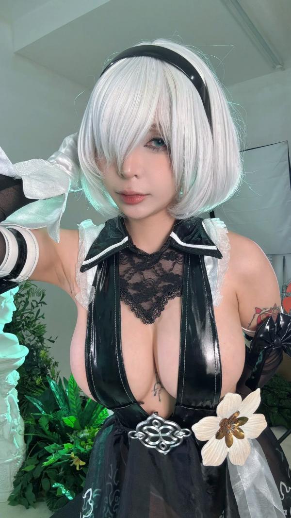    Umeko J - 尼尔2B性感私房角色扮演 (2B Dress) [107P]第83张图片