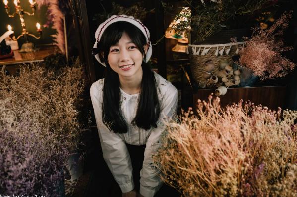    朵莉 - 柔美复古文艺风格棚拍 纯欲甜美少女私房写真系列 [100P]第67张图片