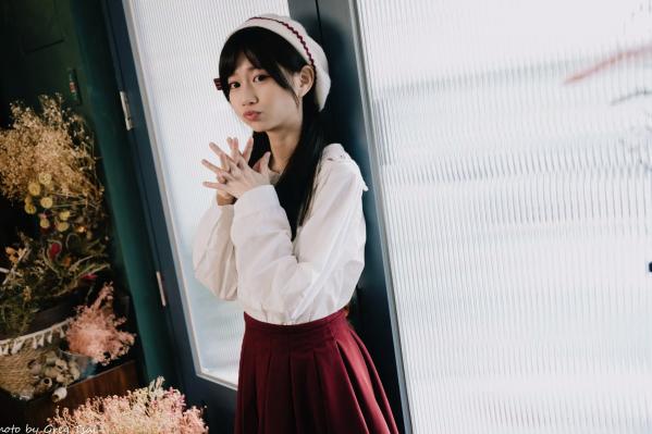    朵莉 - 柔美复古文艺风格棚拍 纯欲甜美少女私房写真系列 [100P]第73张图片
