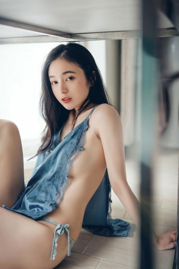    JVID-辰辰-极致诱惑蓝色两片式睡衣私房照-大尺度透明内裤拍摄-性感撩人绝美写真-2021.09.03第15张图片