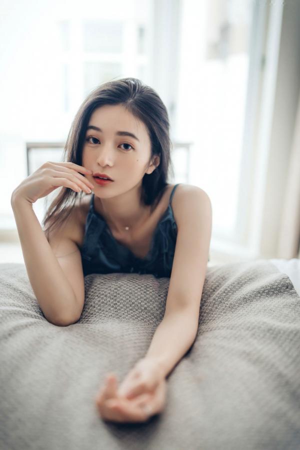   JVID-辰辰-极致诱惑蓝色两片式睡衣私房照-大尺度透明内裤拍摄-性感撩人绝美写真-2021.09.03第35张图片