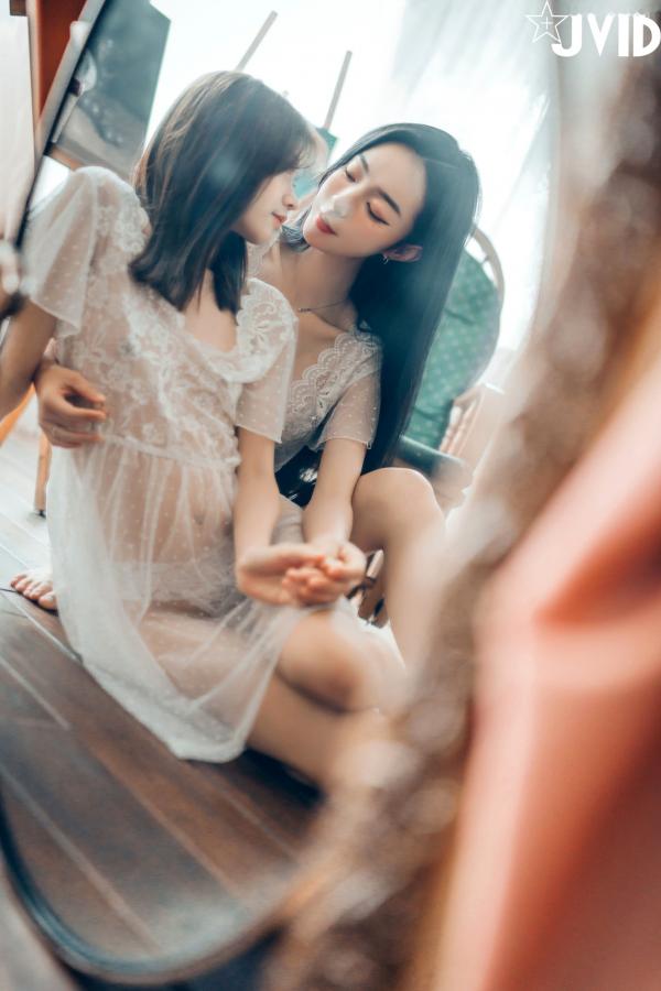    JVID-飘飘-妍妍-百合花神の美少女-绝美私房摄影-大尺度百合互动-辰辰特别客串-性感视觉盛宴第19张图片