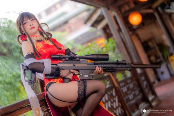    Fantasy-Factory-小丁Ding-少女前线-DSR-50-旗袍COS-性感美腿-冷艳枪械-古风场景-角色扮演-福利写真第4张图片