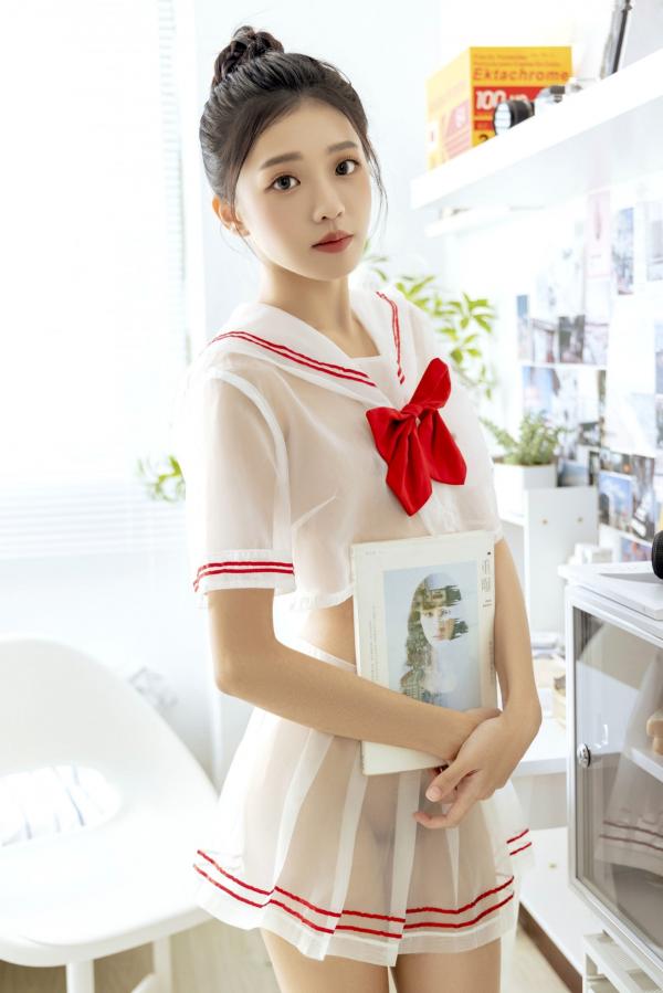    JVID妍妍-电竞少女主题写真-清纯JK校服诱惑-粉色直播间大尺度出镜-JVID月刊201第7张图片
