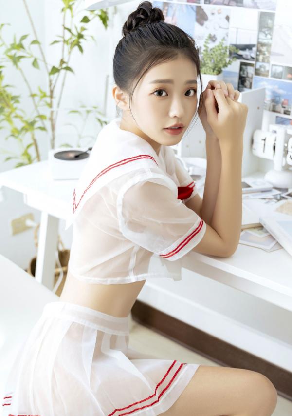    JVID妍妍-电竞少女主题写真-清纯JK校服诱惑-粉色直播间大尺度出镜-JVID月刊201第12张图片