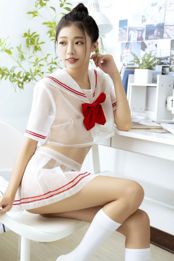    JVID妍妍-电竞少女主题写真-清纯JK校服诱惑-粉色直播间大尺度出镜-JVID月刊201第13张图片