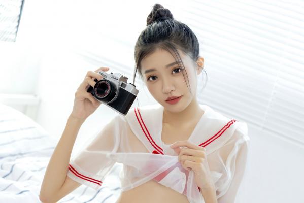    JVID妍妍-电竞少女主题写真-清纯JK校服诱惑-粉色直播间大尺度出镜-JVID月刊201第32张图片