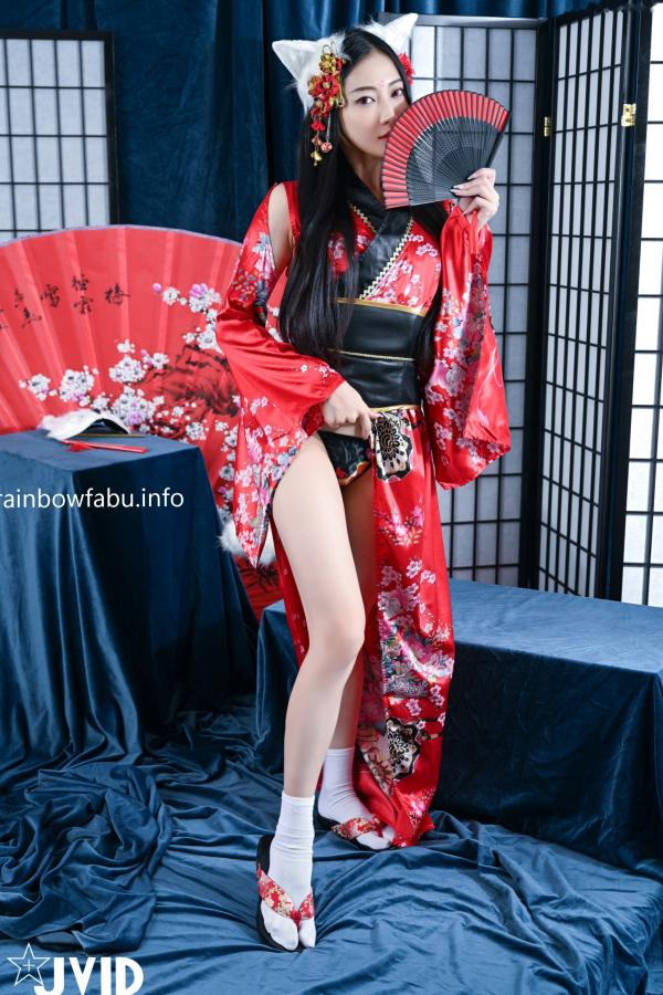    JVID美女夏暮光与玟妡化身火辣狐仙，极致诱惑古风角色扮演，大尺度私房写真集第37张图片