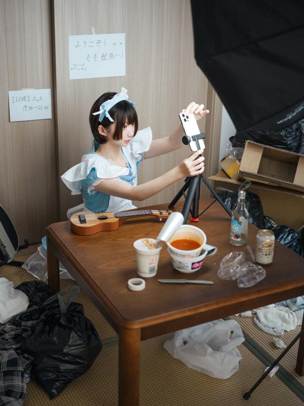    NAGISA魔物喵[fantia] 2025.07 职场制服诱惑与私房写真 [181P] - 性感丝袜与知性眼镜的完美碰撞第71张图片