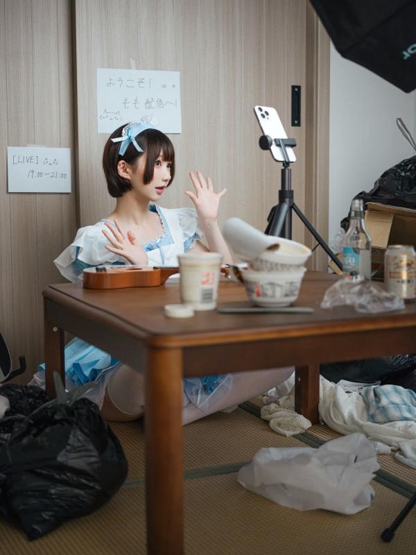    NAGISA魔物喵[fantia] 2025.07 职场制服诱惑与私房写真 [181P] - 性感丝袜与知性眼镜的完美碰撞第74张图片