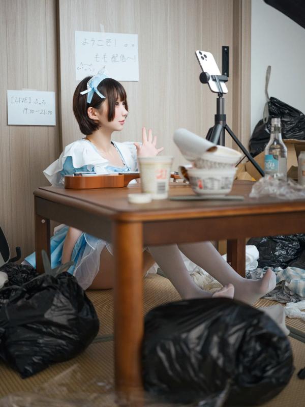    NAGISA魔物喵[fantia] 2025.07 职场制服诱惑与私房写真 [181P] - 性感丝袜与知性眼镜的完美碰撞第76张图片