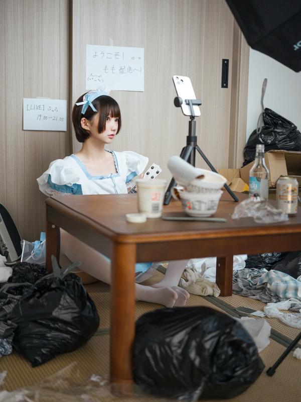    NAGISA魔物喵[fantia] 2025.07 职场制服诱惑与私房写真 [181P] - 性感丝袜与知性眼镜的完美碰撞第80张图片
