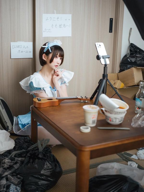   NAGISA魔物喵[fantia] 2025.07 职场制服诱惑与私房写真 [181P] - 性感丝袜与知性眼镜的完美碰撞第84张图片