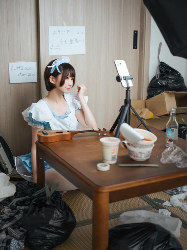    NAGISA魔物喵[fantia] 2025.07 职场制服诱惑与私房写真 [181P] - 性感丝袜与知性眼镜的完美碰撞第86张图片