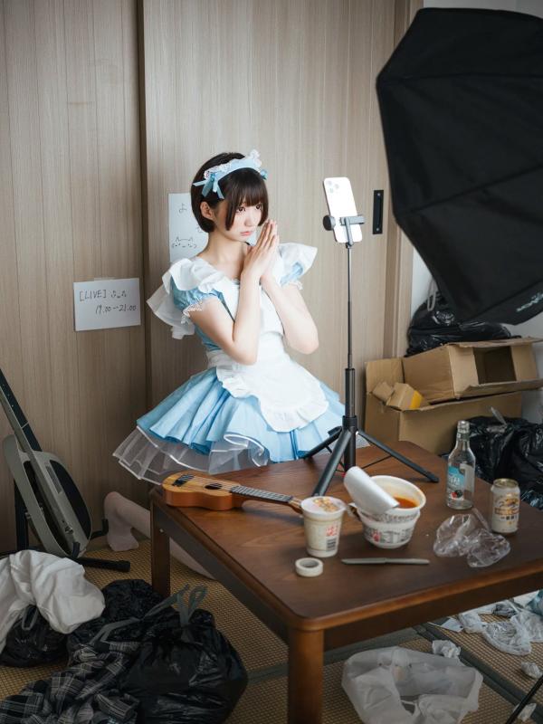    NAGISA魔物喵[fantia] 2025.07 职场制服诱惑与私房写真 [181P] - 性感丝袜与知性眼镜的完美碰撞第114张图片