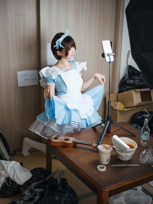    NAGISA魔物喵[fantia] 2025.07 职场制服诱惑与私房写真 [181P] - 性感丝袜与知性眼镜的完美碰撞第117张图片