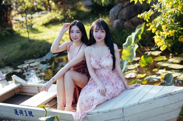    《轩颖小葵 - 桃园》户外清新写真，气质女神唯美秋千，自然风光下的迷人时刻[109P]第45张图片