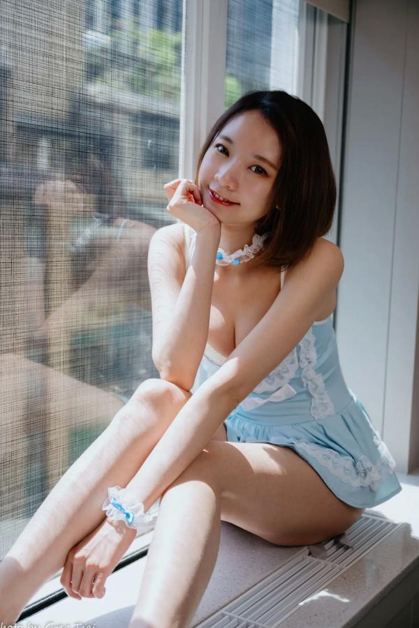    优宝 - 甜美系女仆装诱惑私房照，清新淡蓝色蕾丝展现迷人气质 [90P]第10张图片