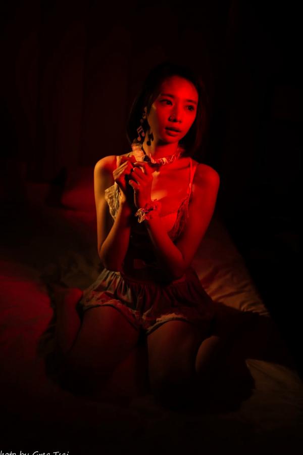    优宝 - 甜美系女仆装诱惑私房照，清新淡蓝色蕾丝展现迷人气质 [90P]第60张图片