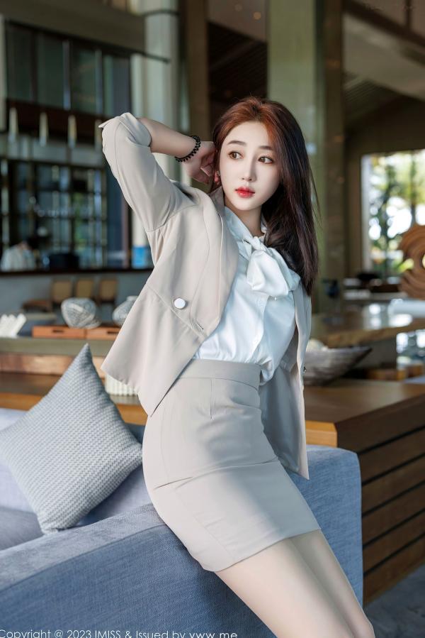    IMiss爱蜜社-735-九月生：职场制服诱惑与性感私房内衣写真，气质女神的优雅视觉盛宴第40张图片