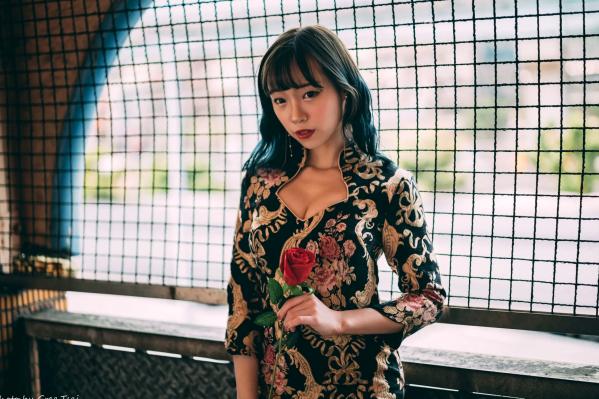    娃娃 - 绝美古典旗袍写真，优雅东方韵味与现代时尚风格碰撞 [108P]第7张图片