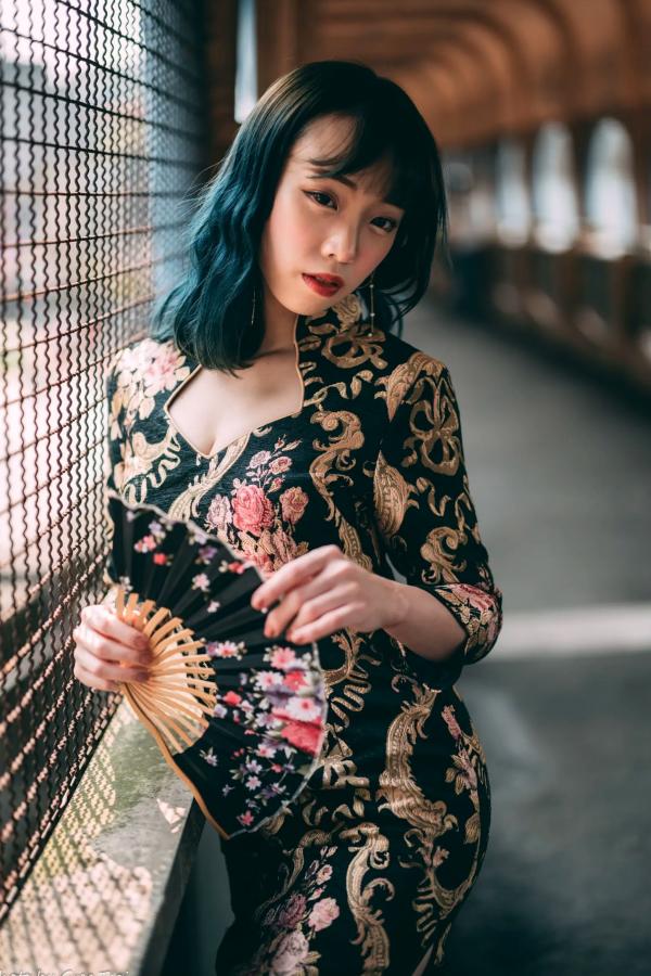    娃娃 - 绝美古典旗袍写真，优雅东方韵味与现代时尚风格碰撞 [108P]第18张图片