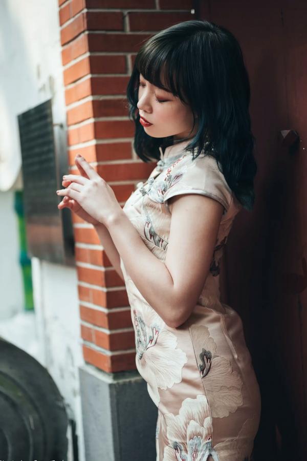    娃娃 - 绝美古典旗袍写真，优雅东方韵味与现代时尚风格碰撞 [108P]第34张图片