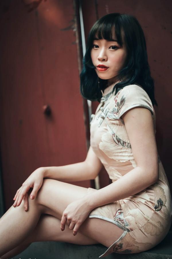    娃娃 - 绝美古典旗袍写真，优雅东方韵味与现代时尚风格碰撞 [108P]第38张图片