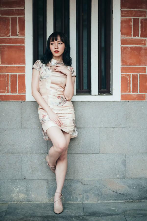    娃娃 - 绝美古典旗袍写真，优雅东方韵味与现代时尚风格碰撞 [108P]第46张图片