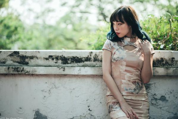    娃娃 - 绝美古典旗袍写真，优雅东方韵味与现代时尚风格碰撞 [108P]第55张图片